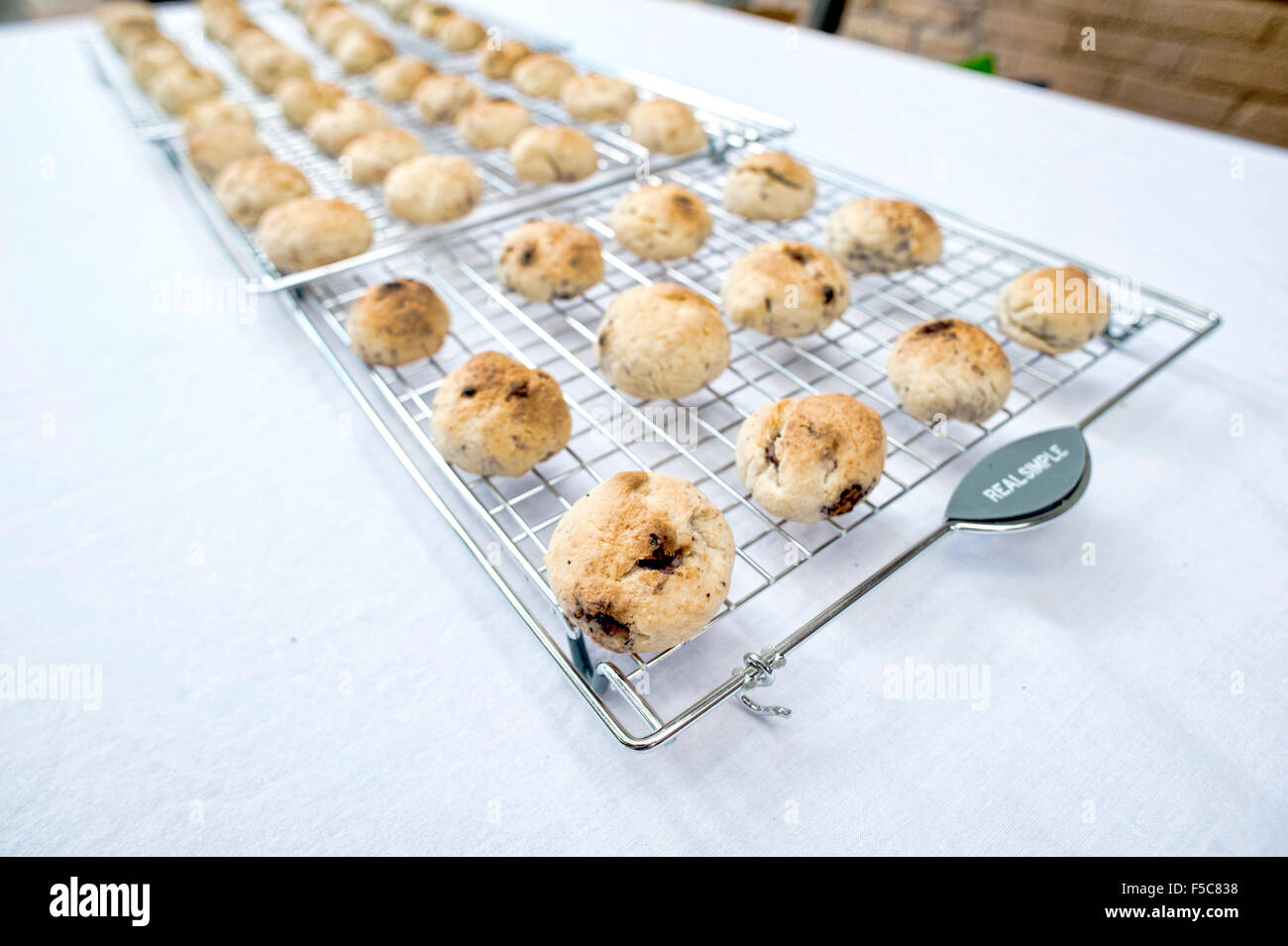 Cookies Cooling On Rack Stock Photo Alamy