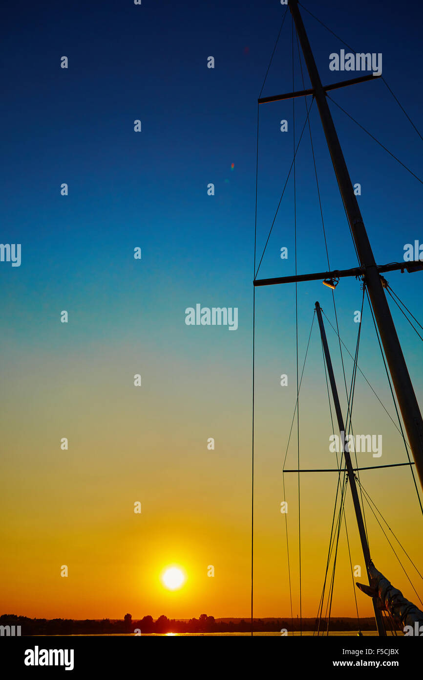 sail tear air force 1