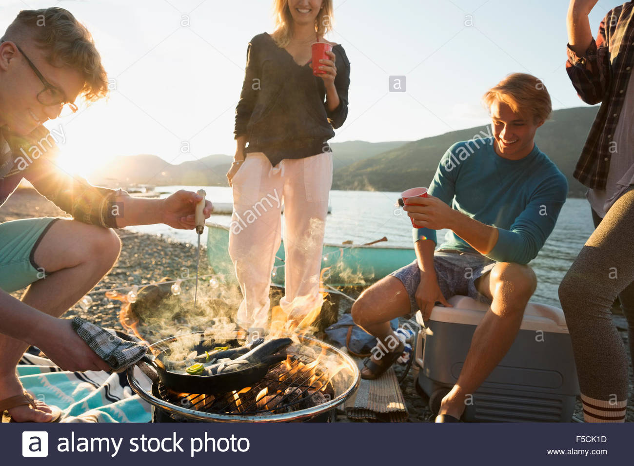 Country Cooking At The Lakeside – SJCXY