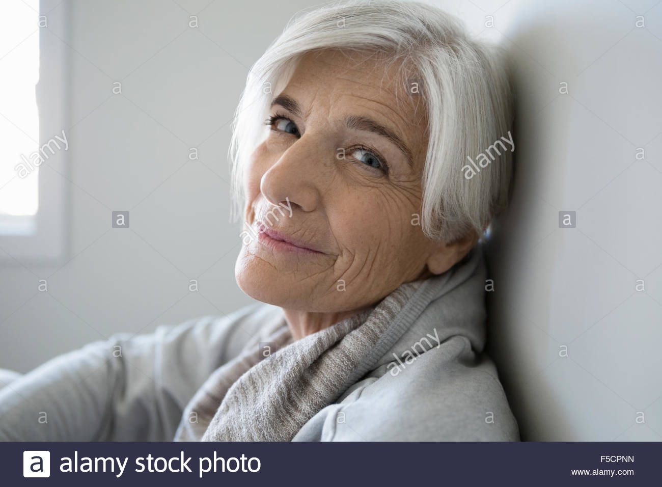 Portrait smiling senior woman Stock Photo - Alamy