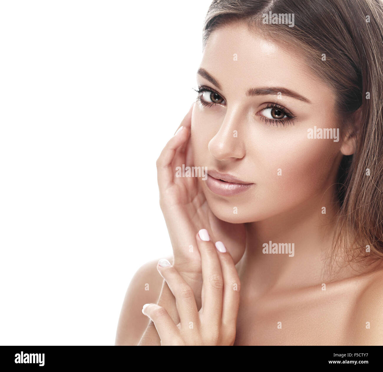 Young beautiful woman face portrait with healthy skin Stock Photo - Alamy