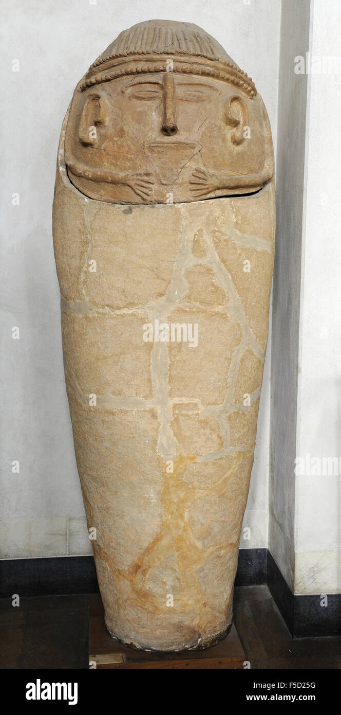 Anthropoid clay coffin. Beth Shean. 12th century BC. Rockefeller ...
