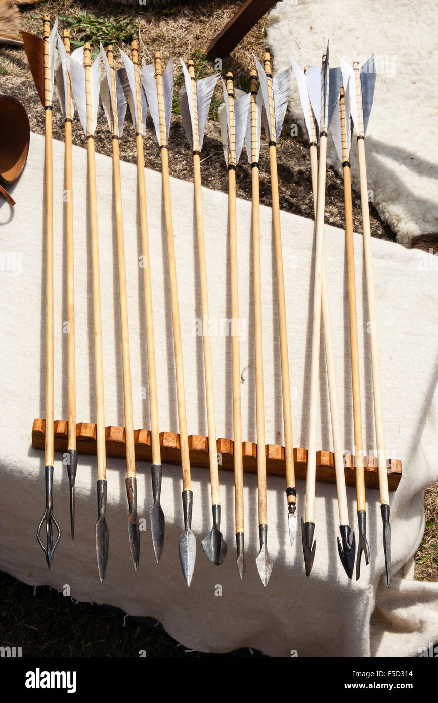 Roman arrowheads hi-res stock photography and images - Alamy