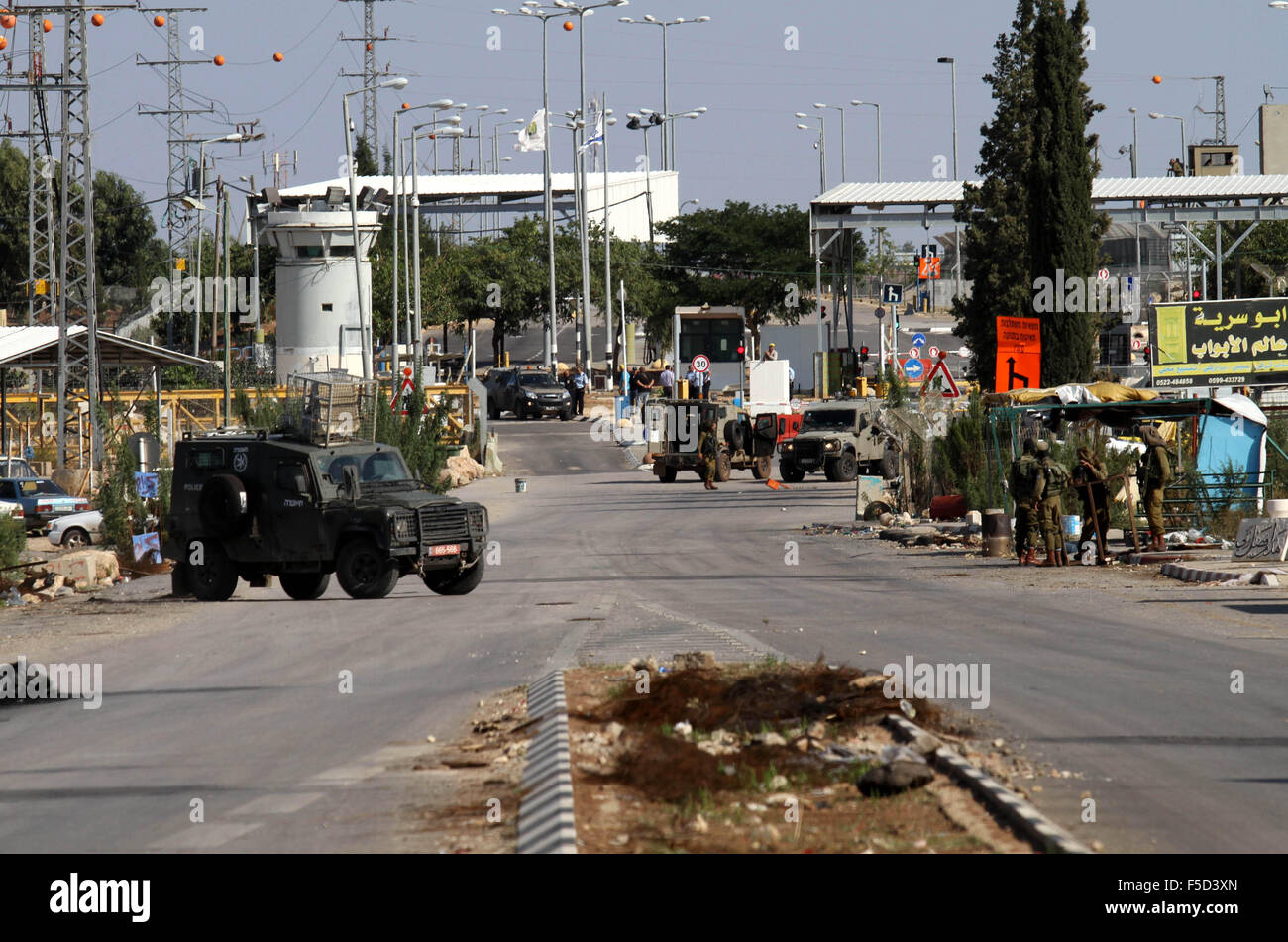 Jenin Checkpoint Jenin, West Bank, Palestinian Territory. 2nd Nov, 2015. Israeli ...