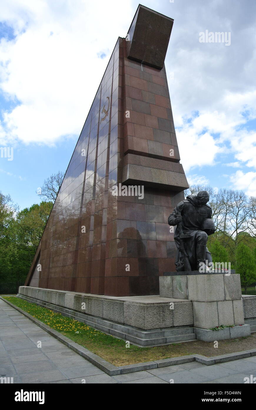 Soviet War Memorial (Treptower Park), Ddr Architecture, Parks, East Berlin. Stock Photo