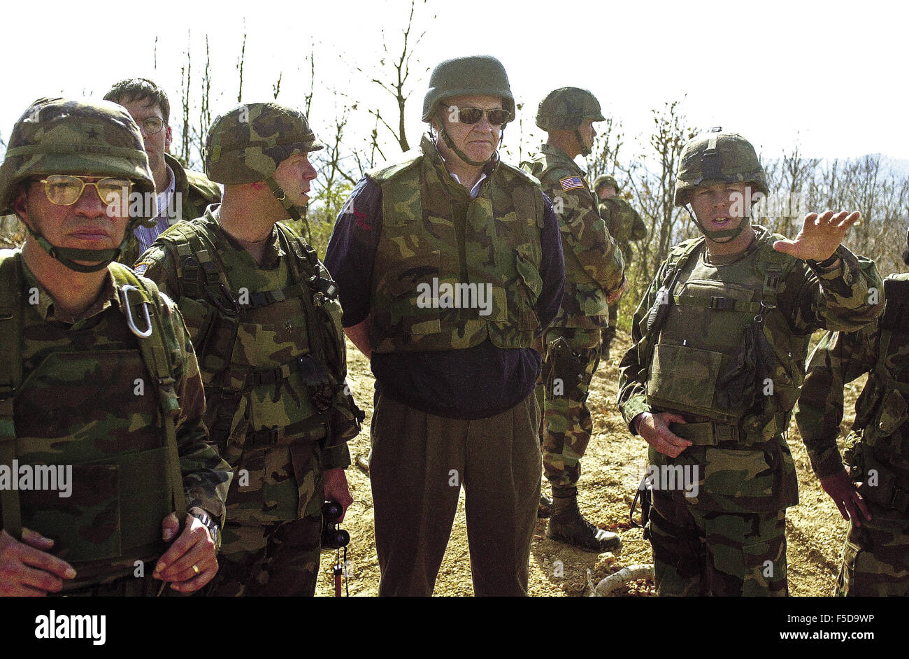 Kosovo, Yugoslavia. 2nd Nov, 2015. Sen. Fred Thompson is briefed by U.S ...
