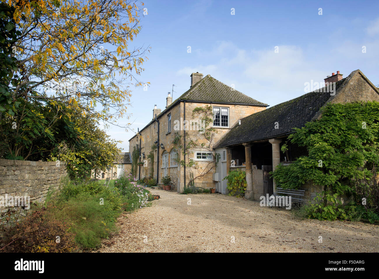 Cotswold cottage in Bourton on the Water, Cotswolds, Gloucestershire