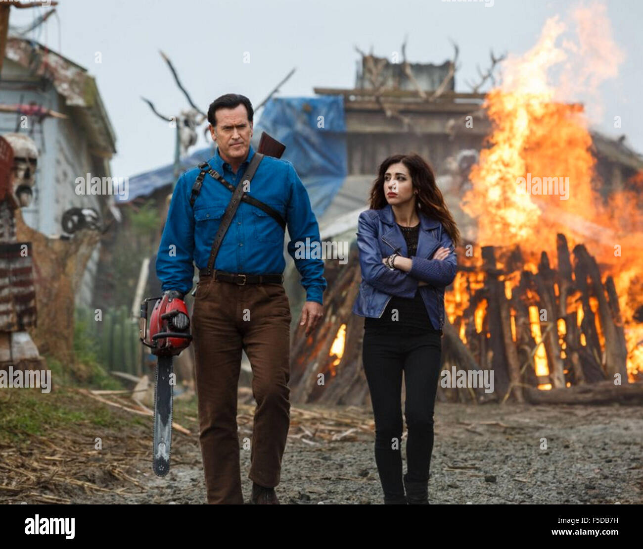 Bruce campbell army of darkness hi-res stock photography and images - Alamy