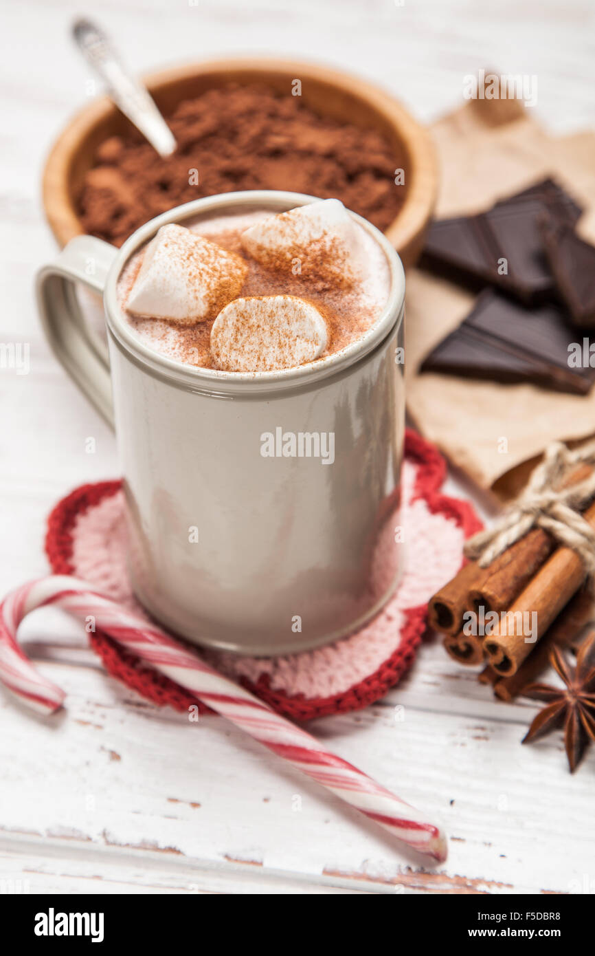 Cocoa drink with marshmallows Stock Photo Alamy