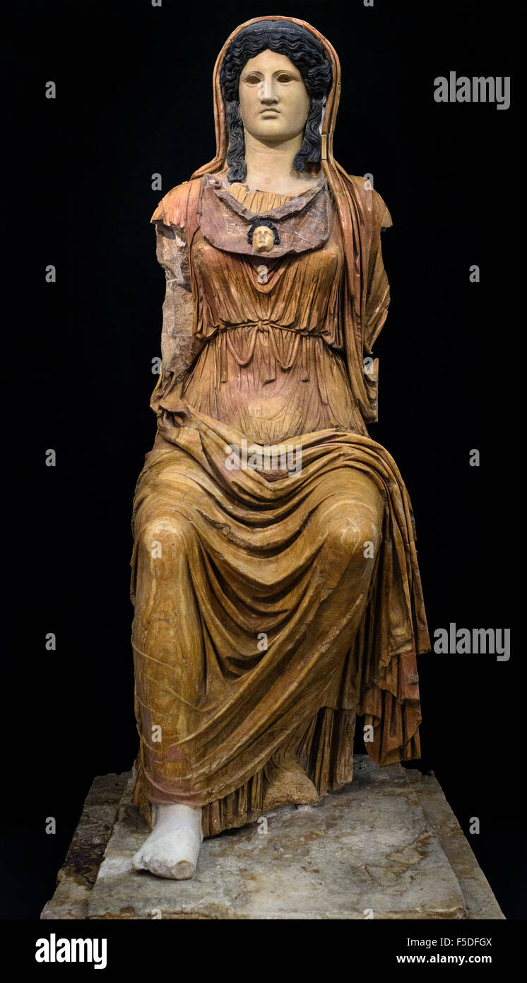 Rome. Italy. Statue of seated Minerva. Palazzo Massimo alle Terme. Museo  Nazionale Romano Stock Photo - Alamy