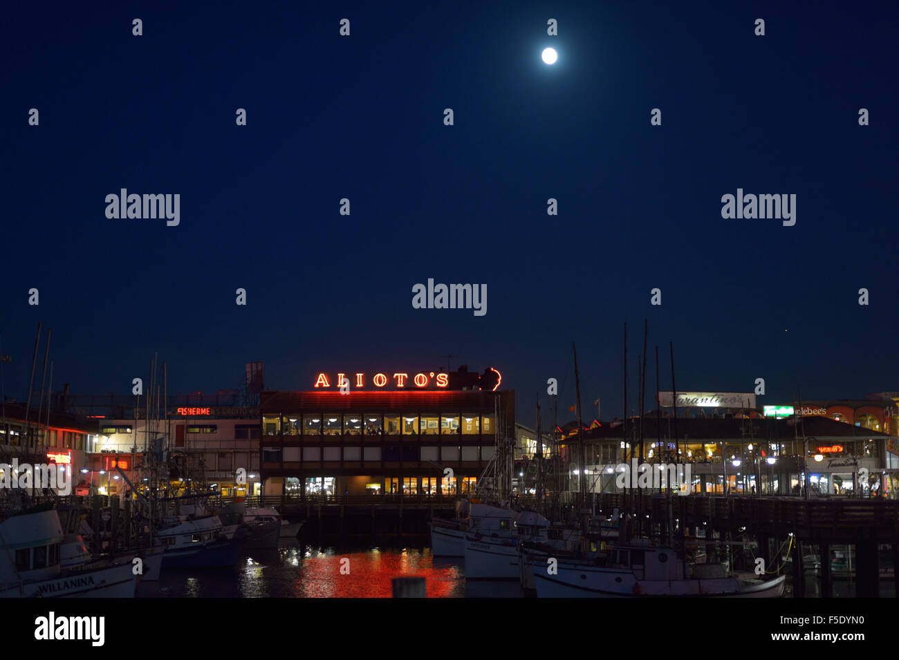 Moon Restaurant High Resolution Stock Photography And Images Alamy Moon Restaurant High Resolution Stock Photography And Images Alamy