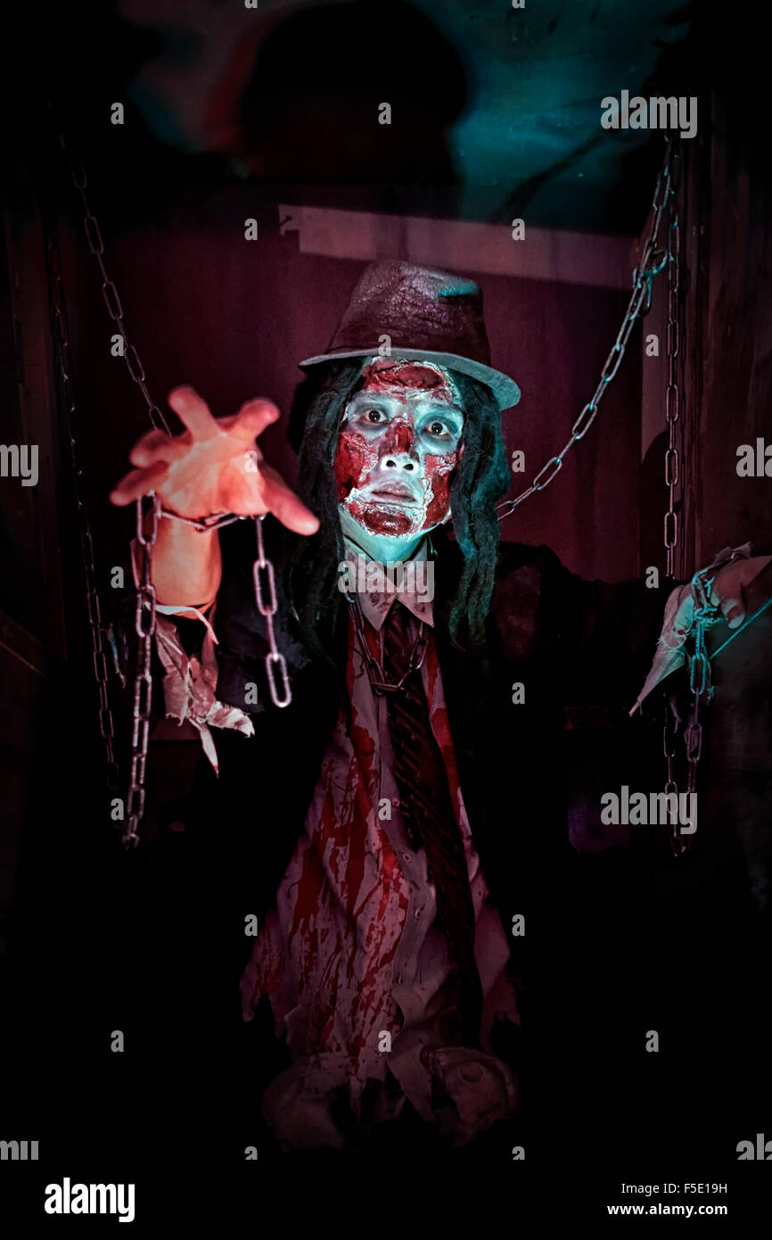 Zombie costumes hi-res stock photography and images - Alamy