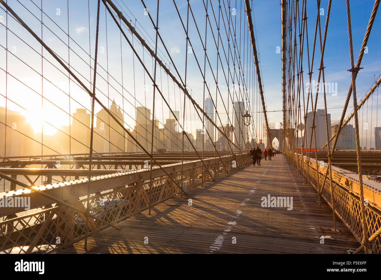 Brooklyn bridge at sunset, New York City Stock Photo - Alamy