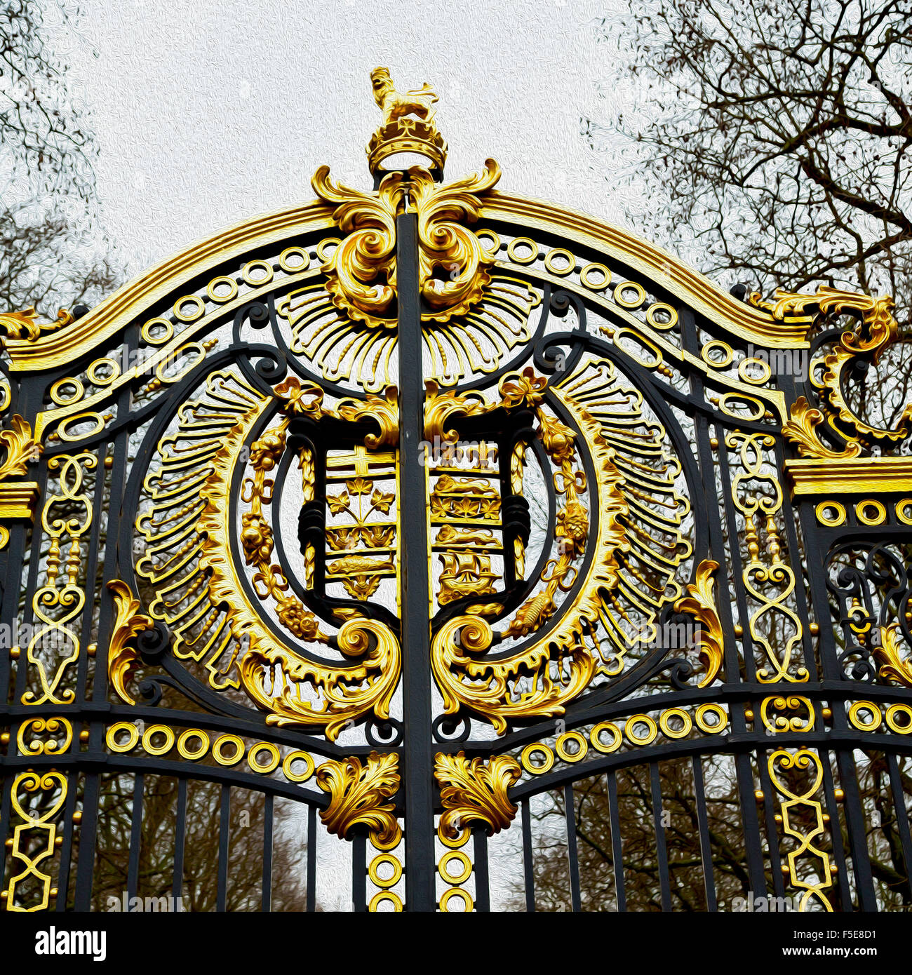 in london england the old metal gate royal palace Stock Photo - Alamy