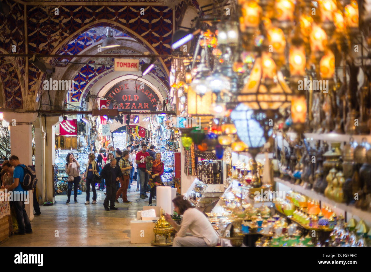 Grand Bazaar (Kapali Carsi), a covered market in Istanbul, Turkey, Europe Stock Photo