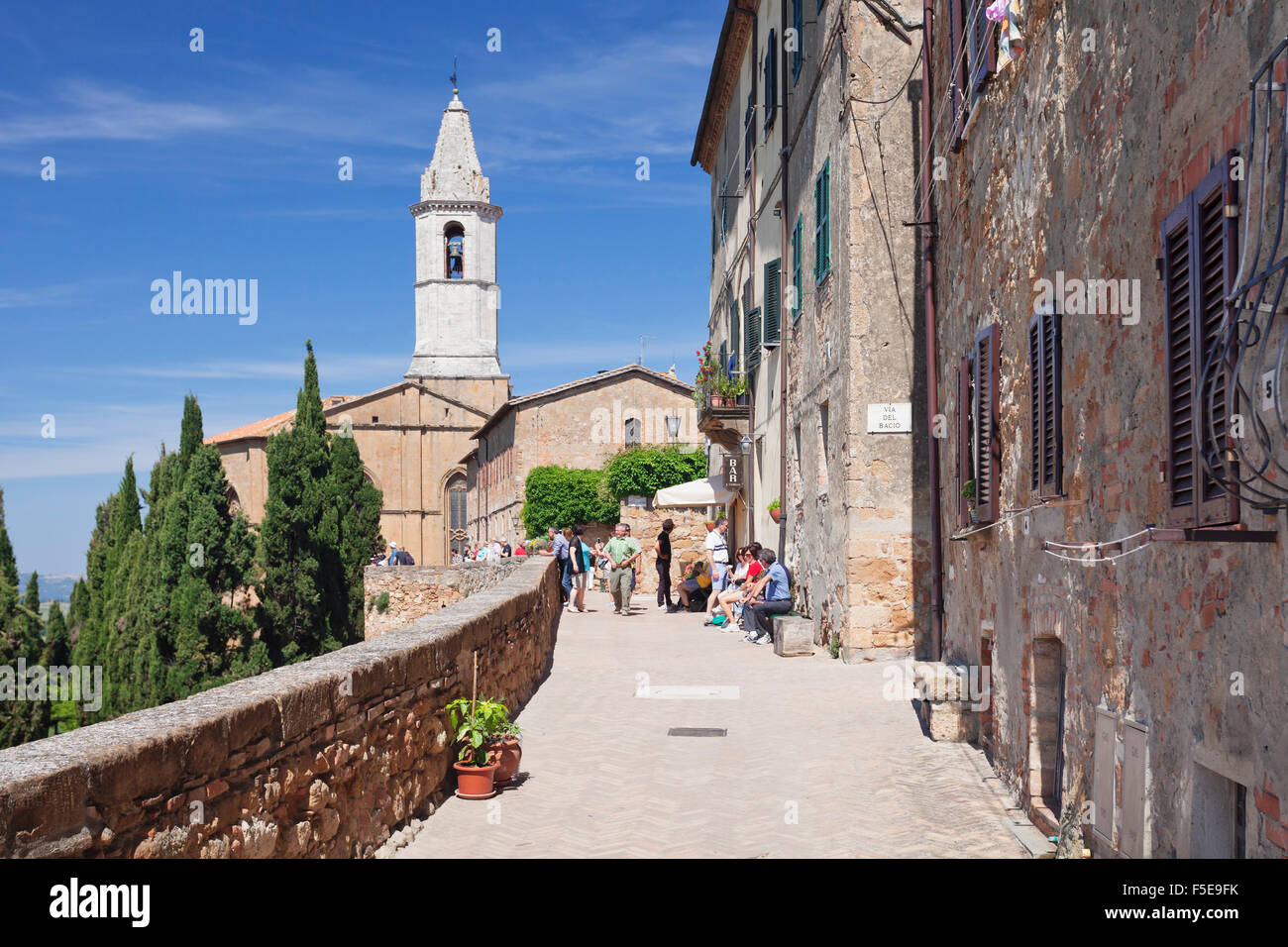 Santa Maria Assunta Cathedral, Pienza, Val d'Orcia (Orcia Valley), UNESCO World Heritage Site, Siena Province, Tuscany, Italy Stock Photo