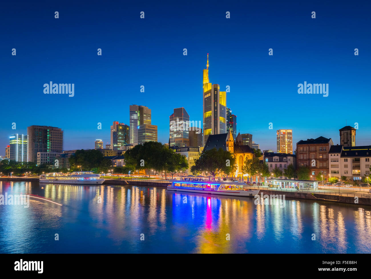 City skyline across River Main, Frankfurt am Main, Hesse, Germany ...