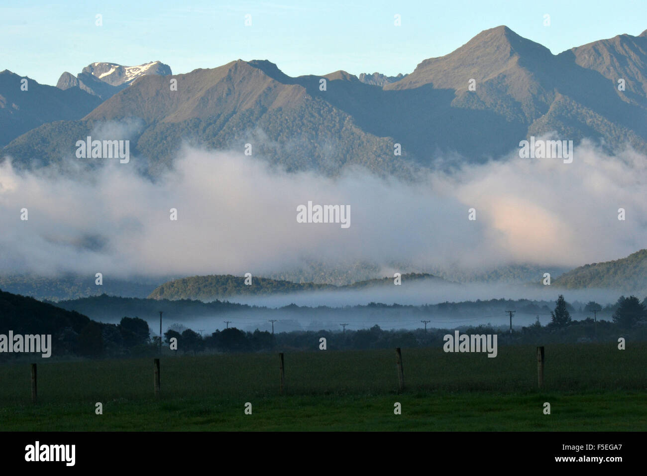 Misty mountains of Manapouri, South Island, New Zealand Stock Photo