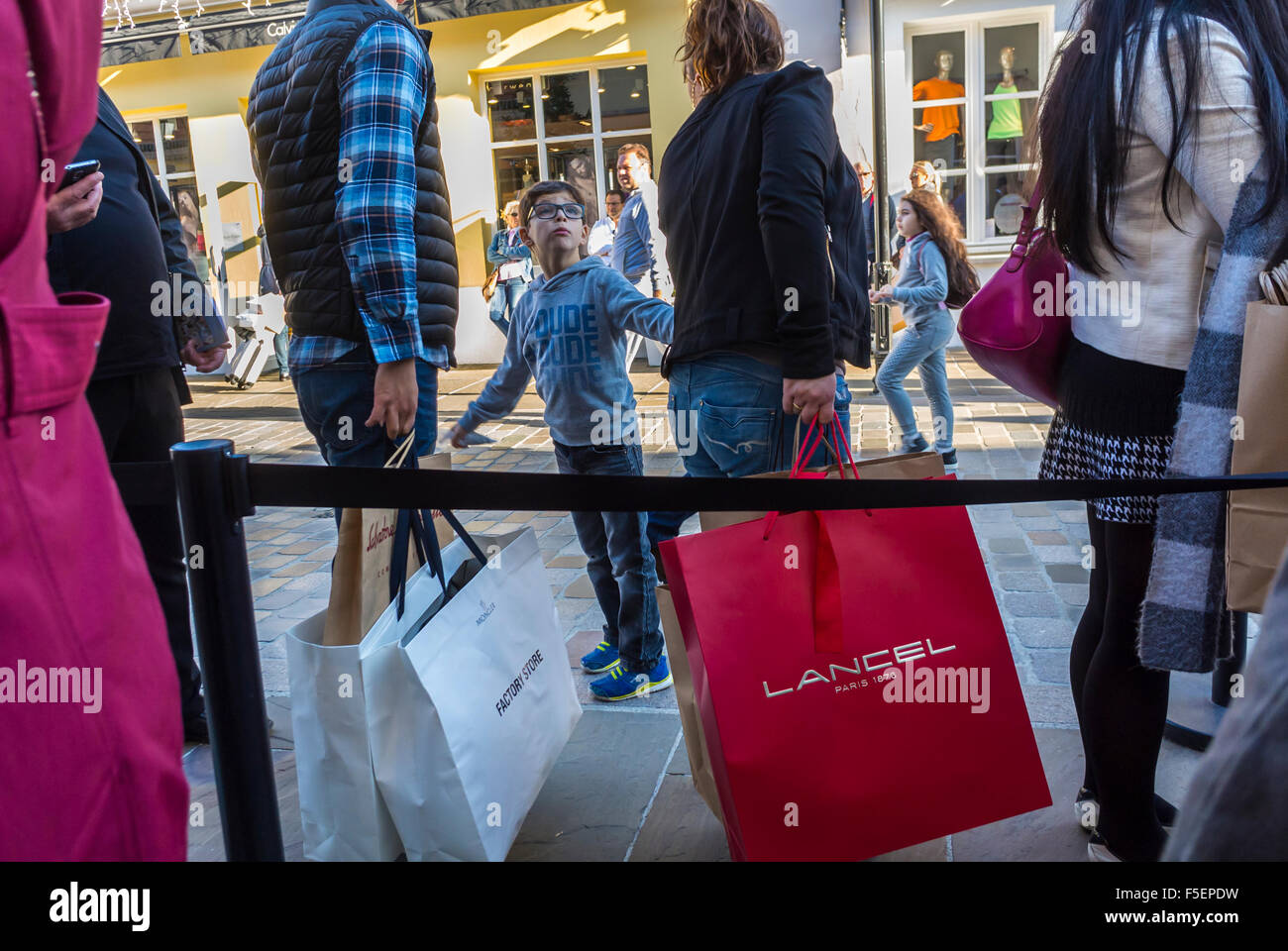 Paris, France, Family Shopping Bags, busy in Luxury Stores, in "La