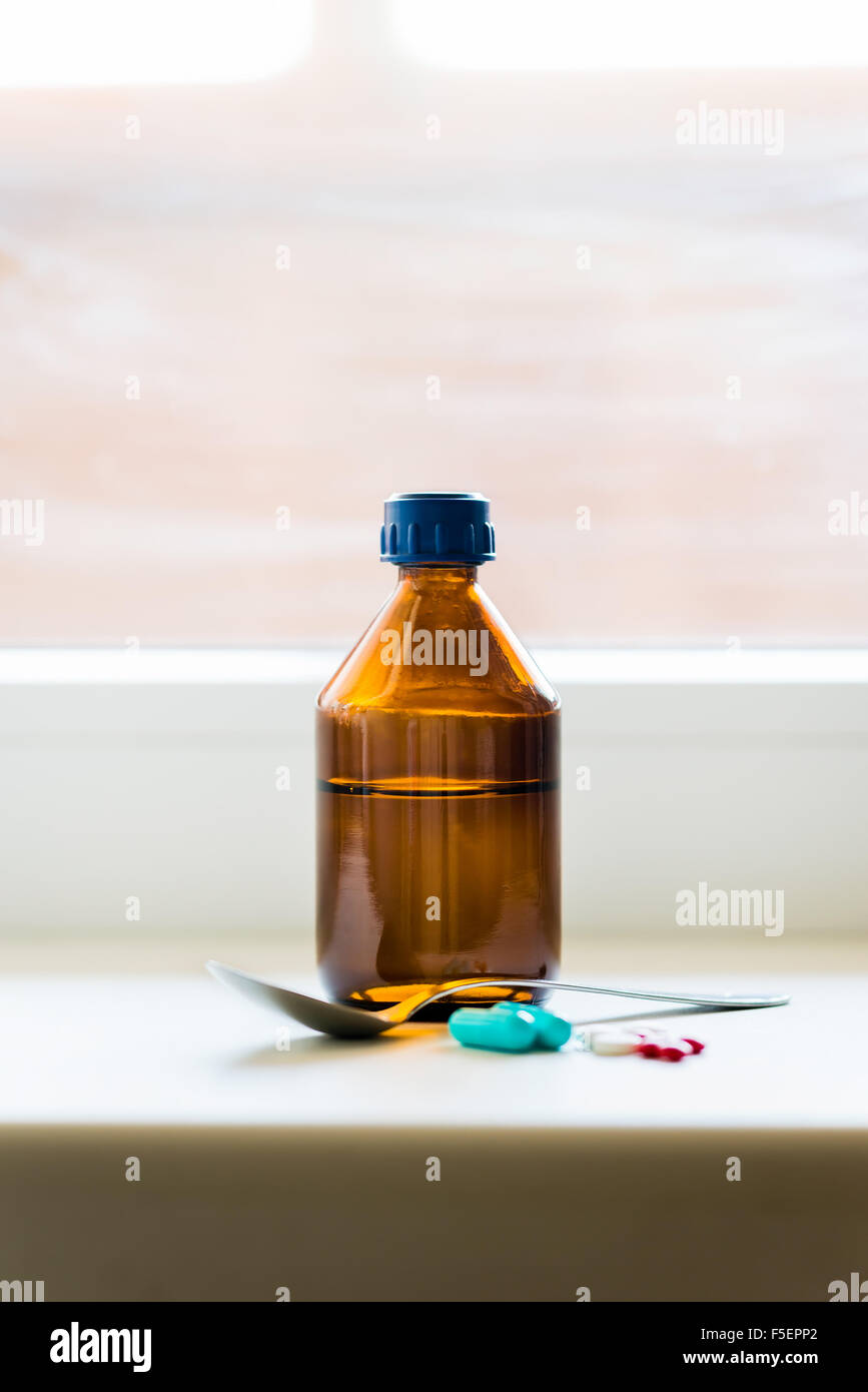Cough syrup bottle hires stock photography and images Alamy
