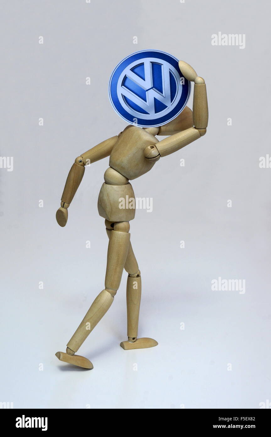 ILLUSTRATION - A mannequin carries the VW-Logo. The photo was taken on 28 September 2015. Photo: S. Steinach - NO WIRE SERVICE- Stock Photo