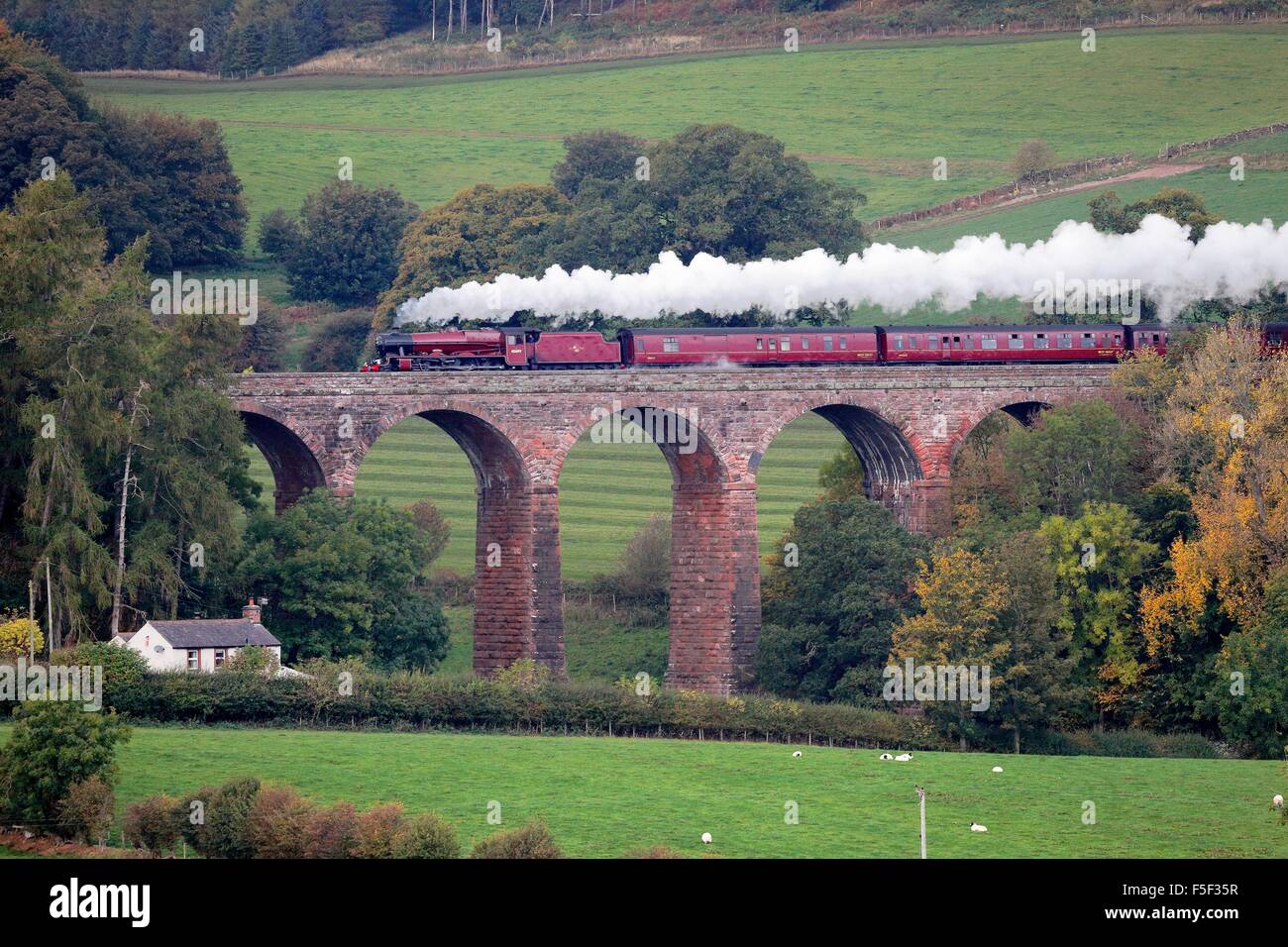 LMS Jubilee Class 45699 Galatea 'The Cumbrian Mountain Express', steam train on the Settle to Carlisle Railway Line. Dry Beck Vi Stock Photo