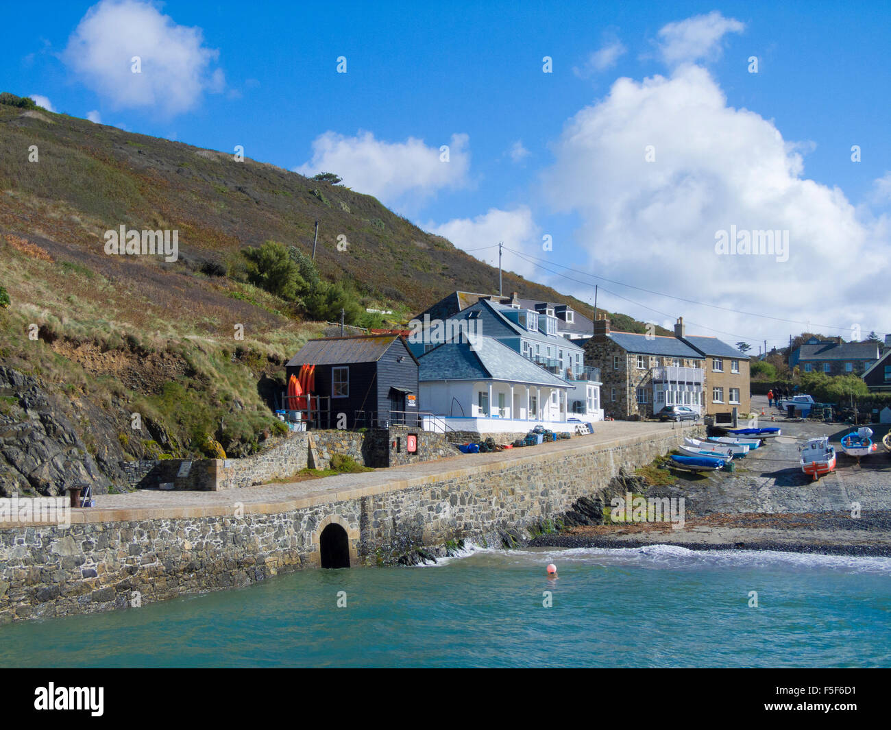 Mullion Cove Harbour, Lizard Peninsula, Cornwall, England, UK Stock