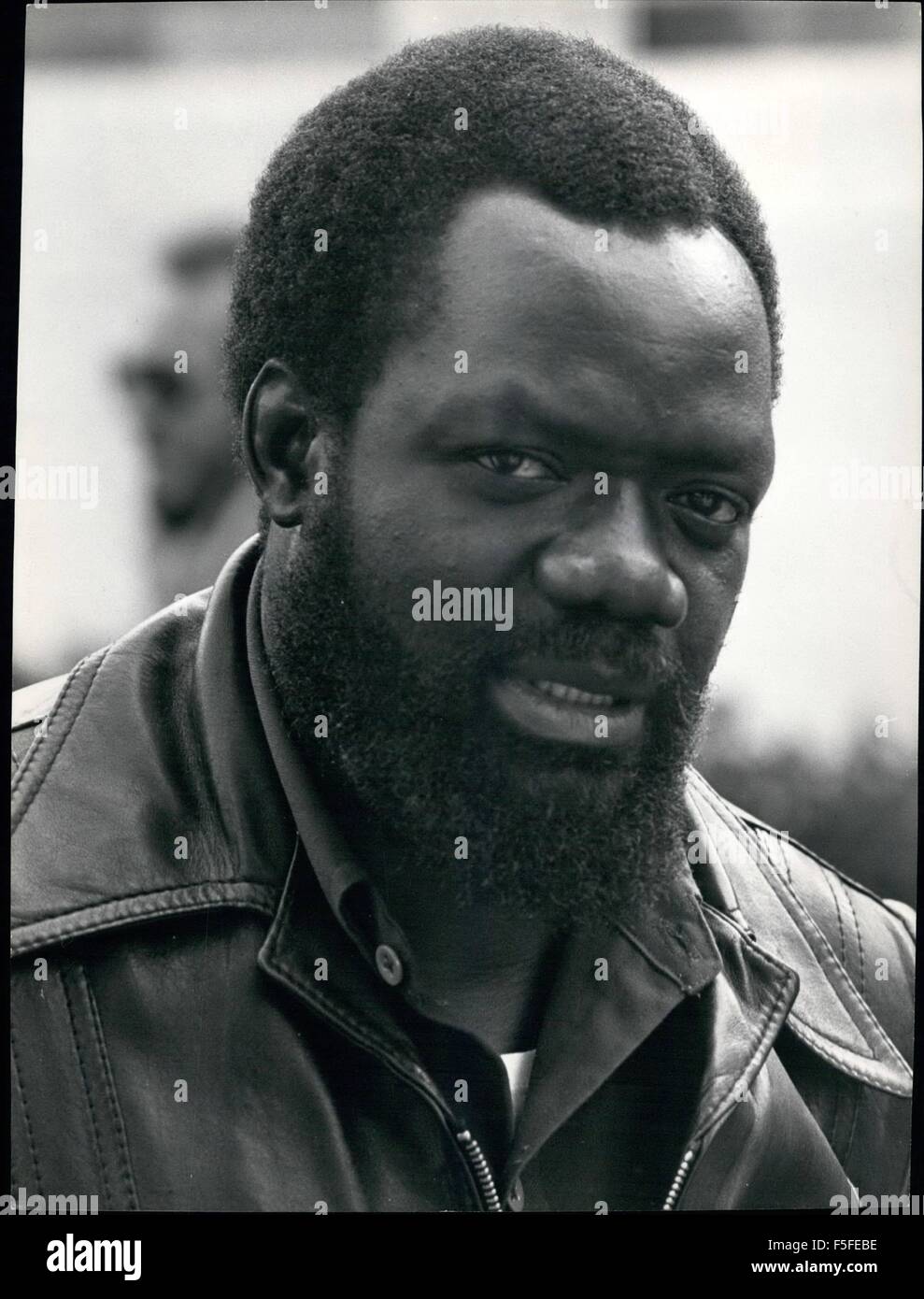1967-angola-savimbi-dr-jonas-savimbi-president-unita-born-1934-founded-F5FEBE.jpg