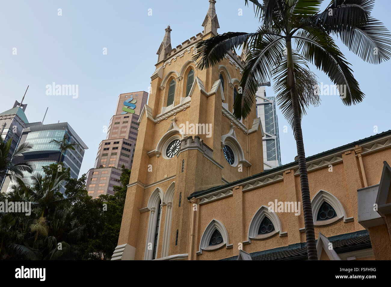 St John's Cathedral With The Business District Skyline Behind, Hong Kong. 8 October 2015. Stock Photo