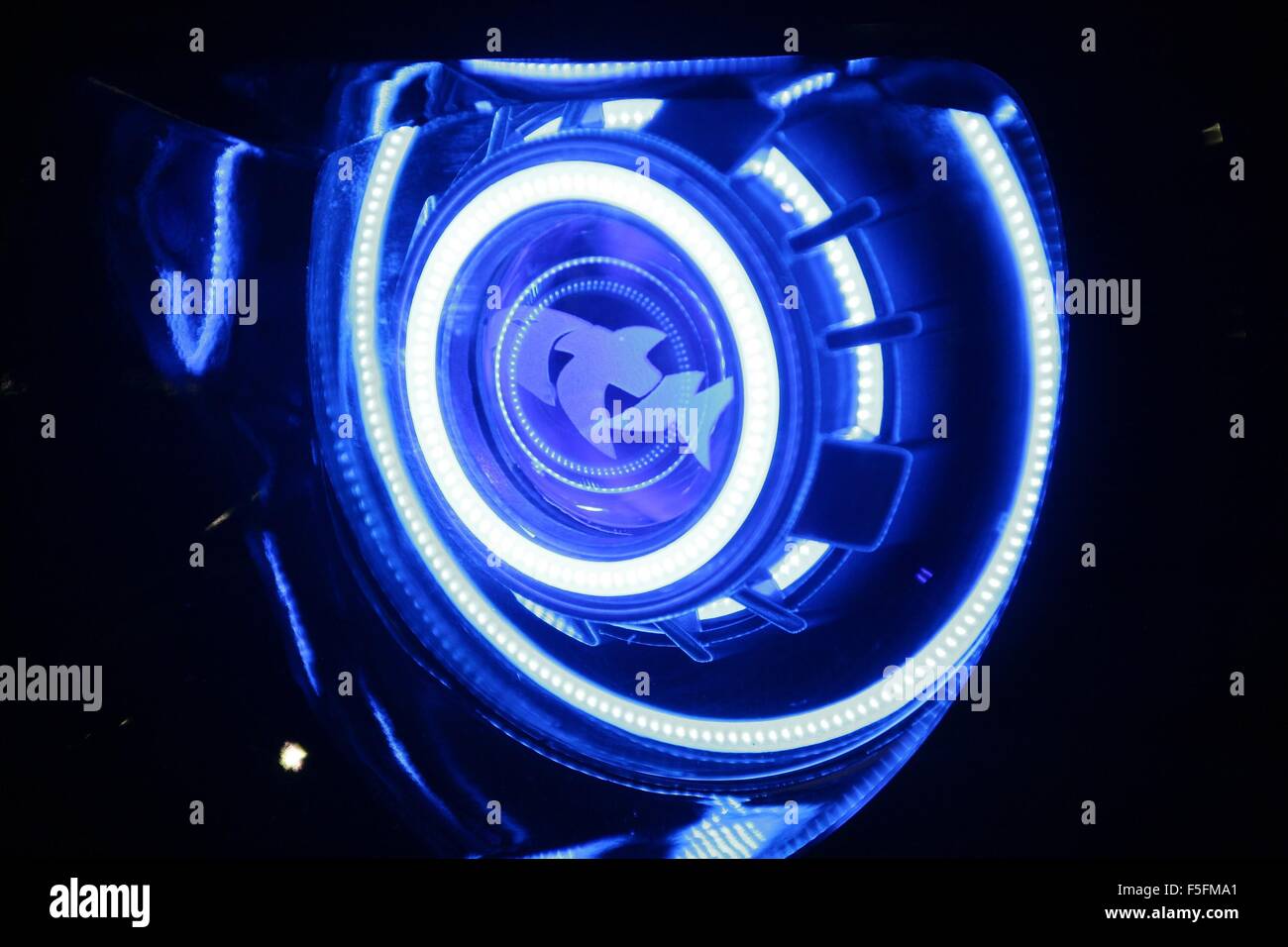 Las Vegas, NV, USA. 3rd Nov, 2015. Wayde King's custom Jeep headlights