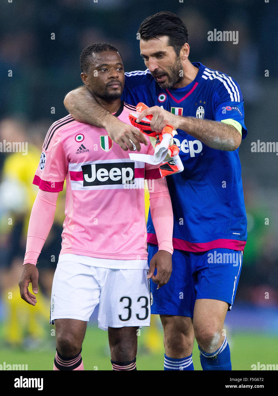 Maillot Juventus Domicile 2015-2016 - Nike - Patrice Evra #33 - Taille M - Porté