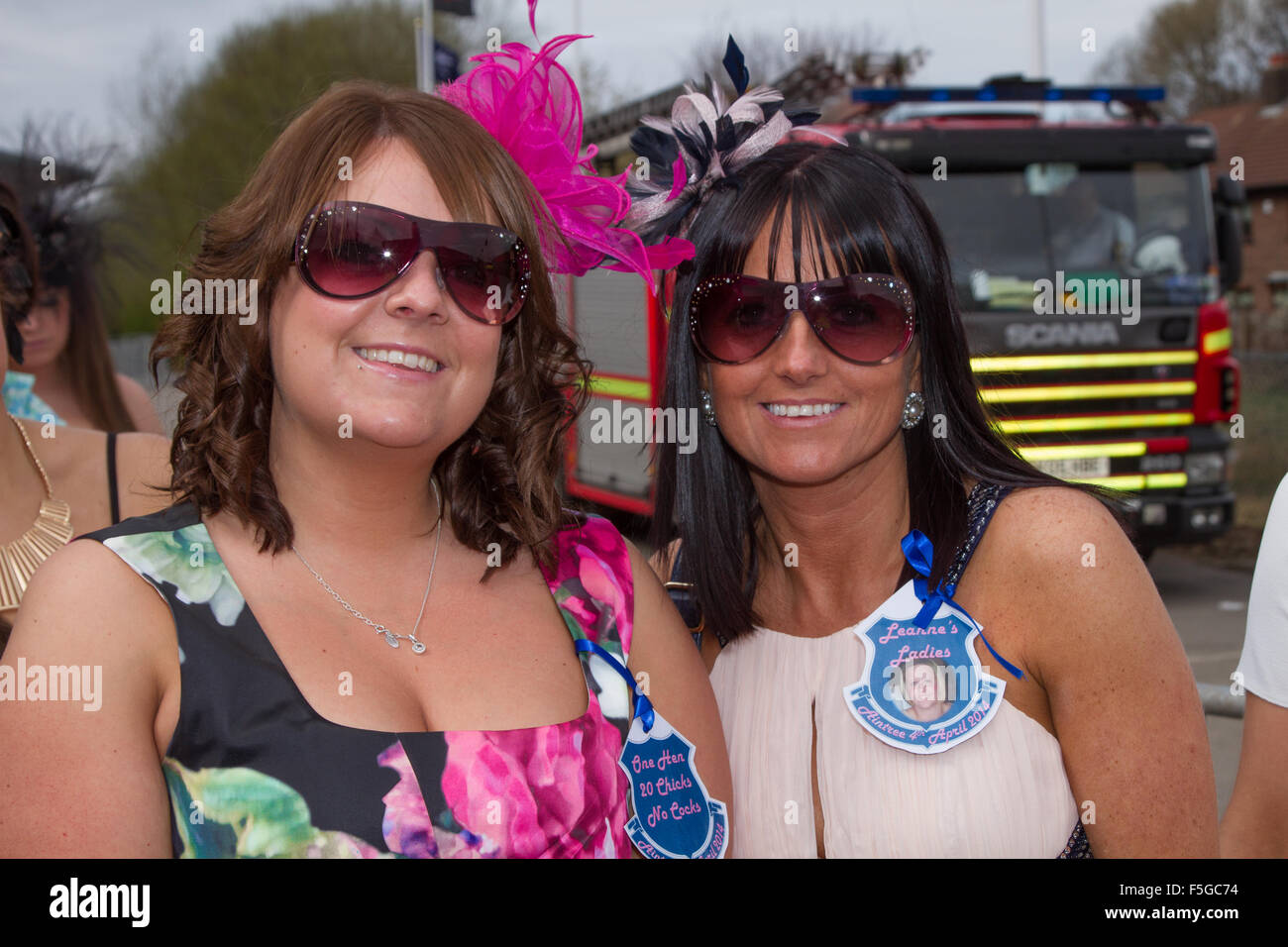 Aintree ladies day hi-res stock photography and images - Alamy