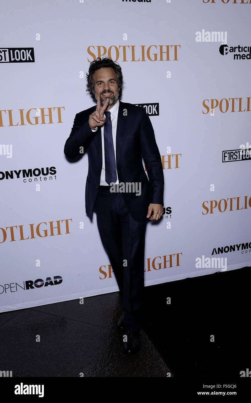 Mark Ruffalo Collection Los Angeles, CA, USA. 3rd Nov, 2015. Mark Ruffalo at arrivals for ...