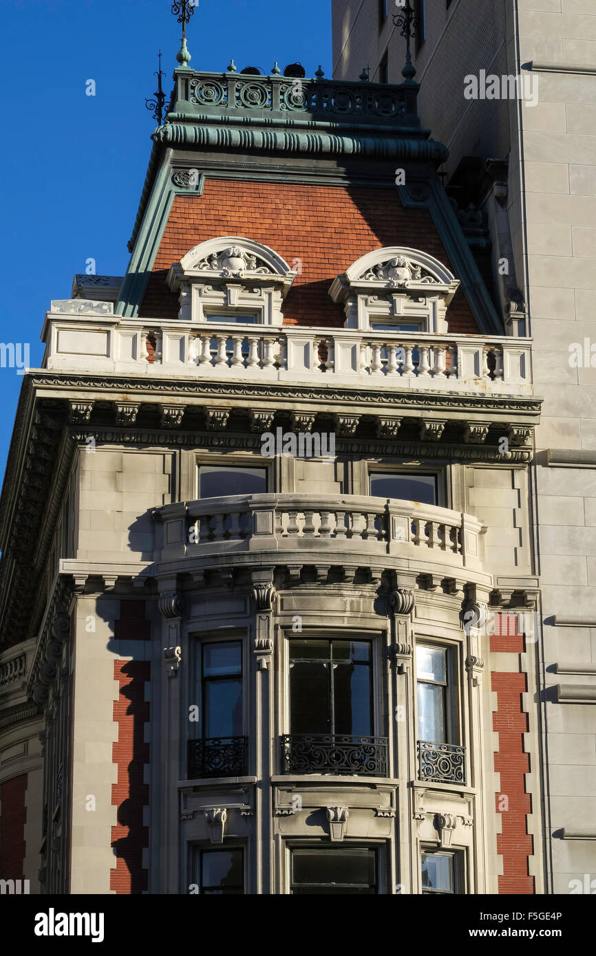 1 East 82nd Street, Corner of Fifth Avenue, NYC Stock Photo