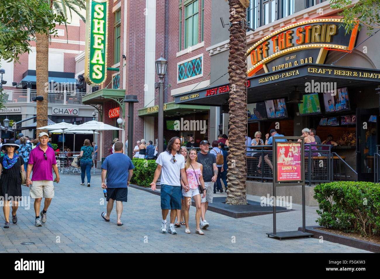 Las Vegas, Nevada.  Bars, Restaurants, Shops on The Linq Promenade. Stock Photo