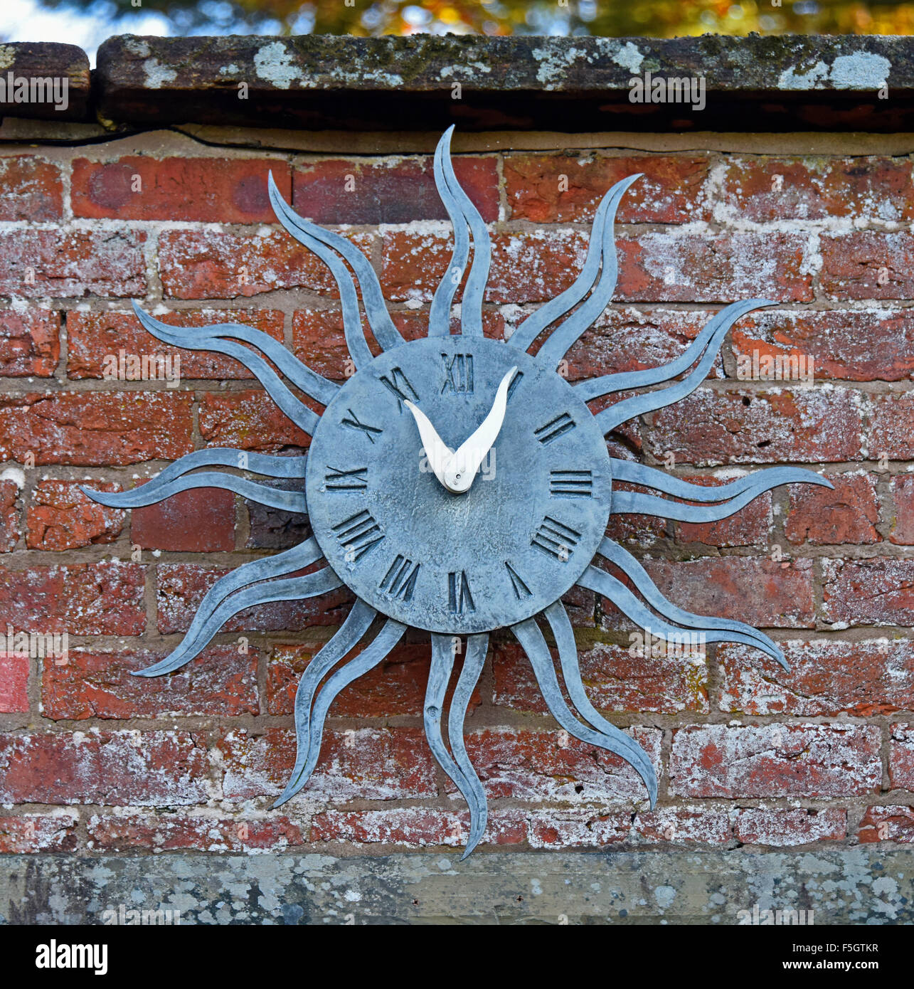 Ornamental Clock High Resolution Stock Photography and Images - Alamy