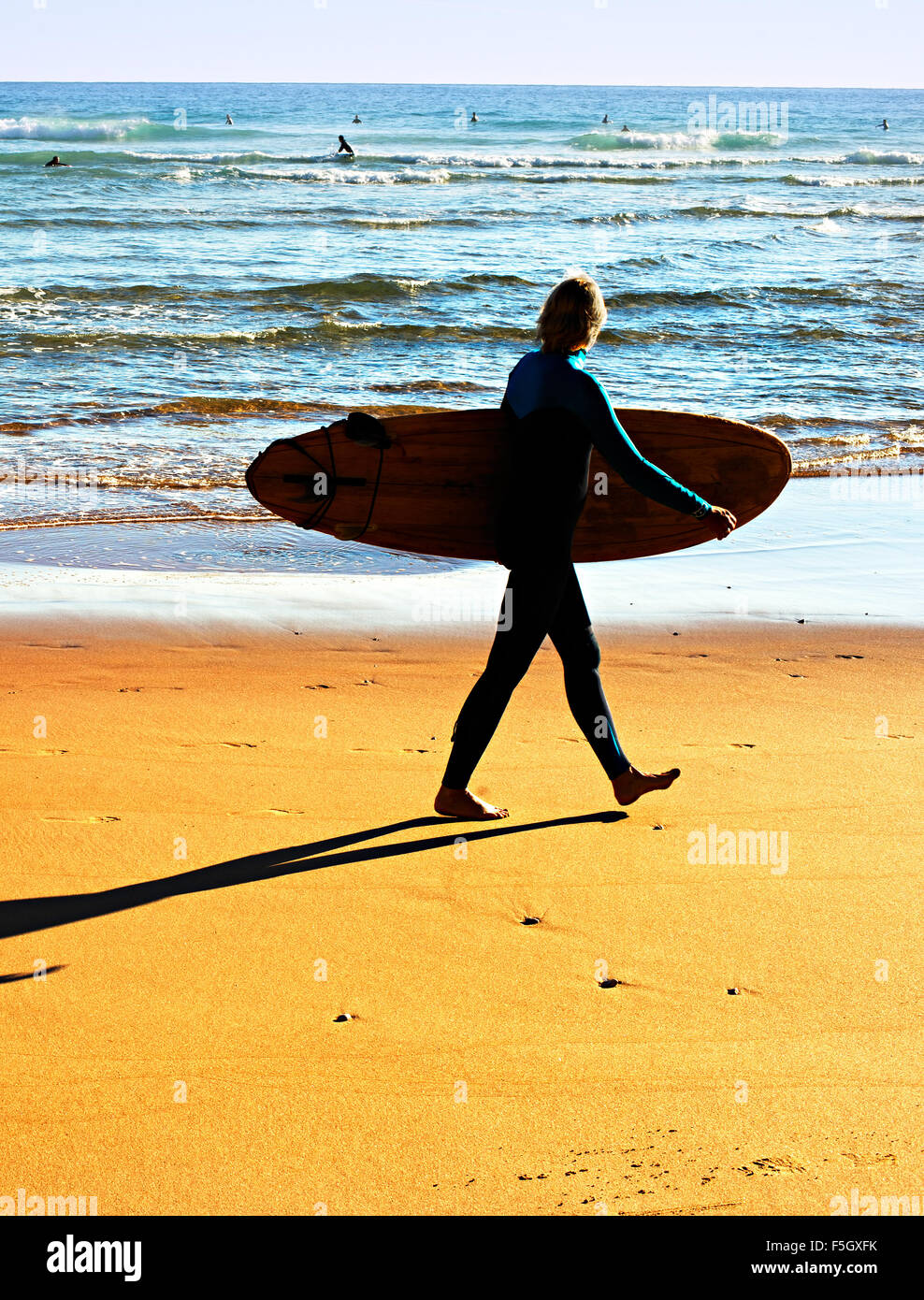 Female surfer board hi-res stock photography and images - Alamy