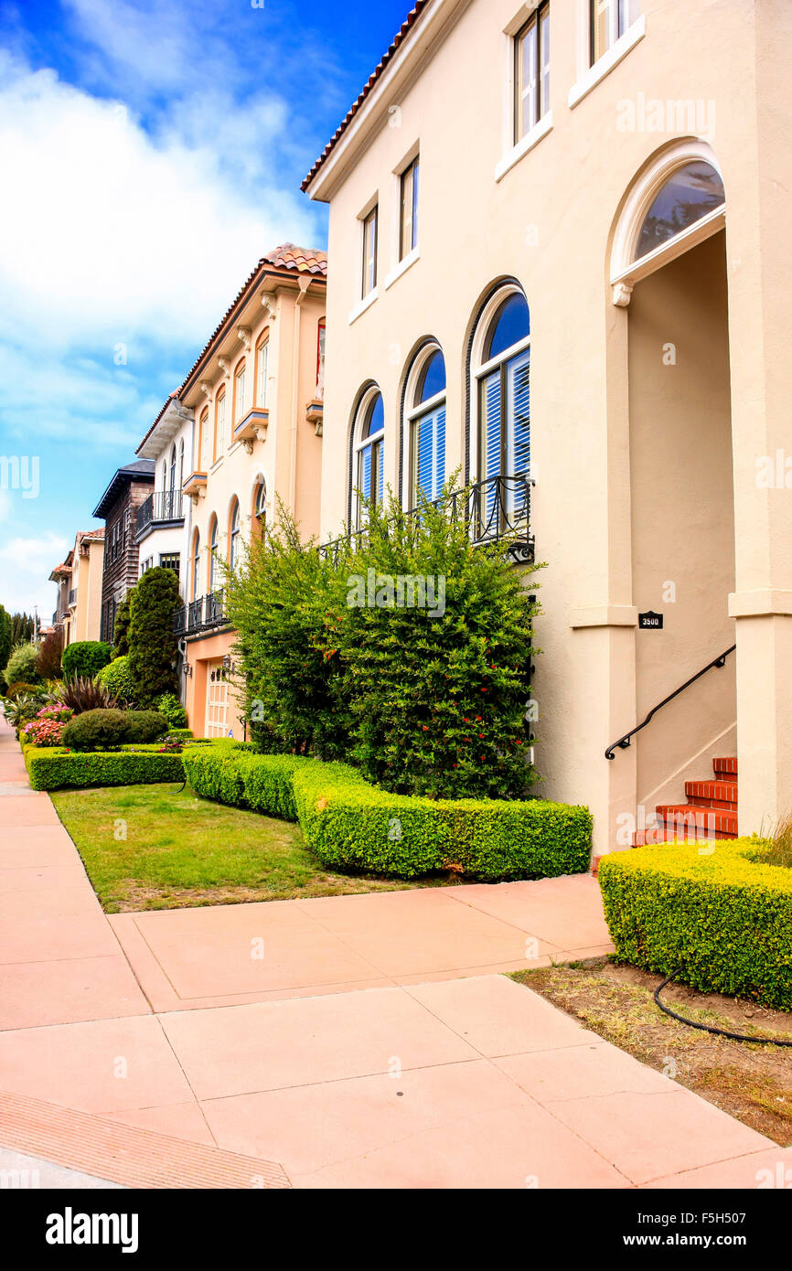 Residential homes on Baker Street near the Palace of Fine Arts Theater