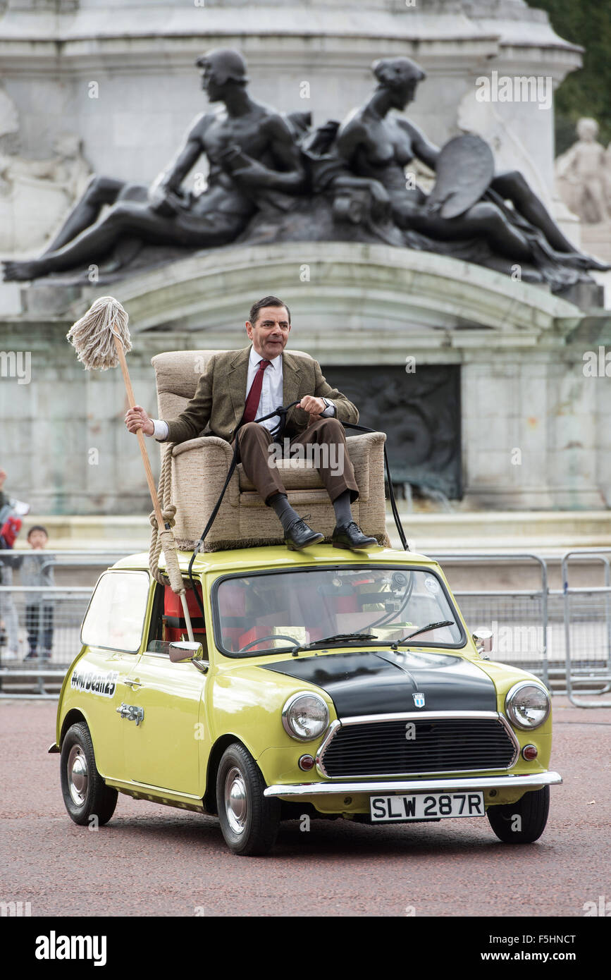The British comedy icon, Mr. Bean is celebrating 25 years of success in and heading to Buckingham Palace.  Featuring: Rowan Atkinson Where: London, United Kingdom When: 04 Sep 2015 Stock Photo