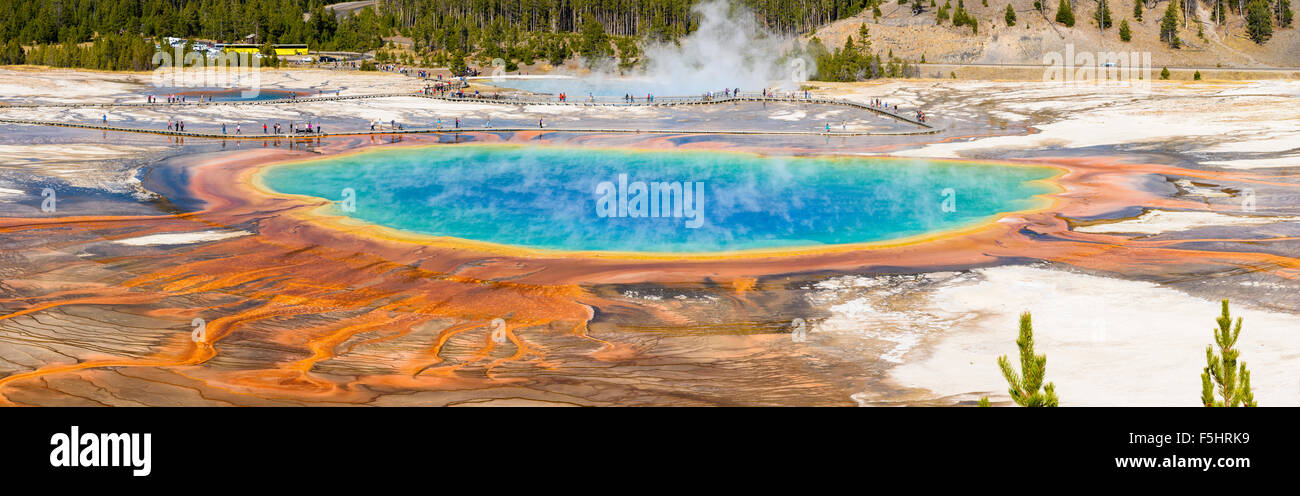 Grand Prismatic Spring, Midway Geyser Basin, Yellowstone National Park, Wyoming, USA Stock Photo