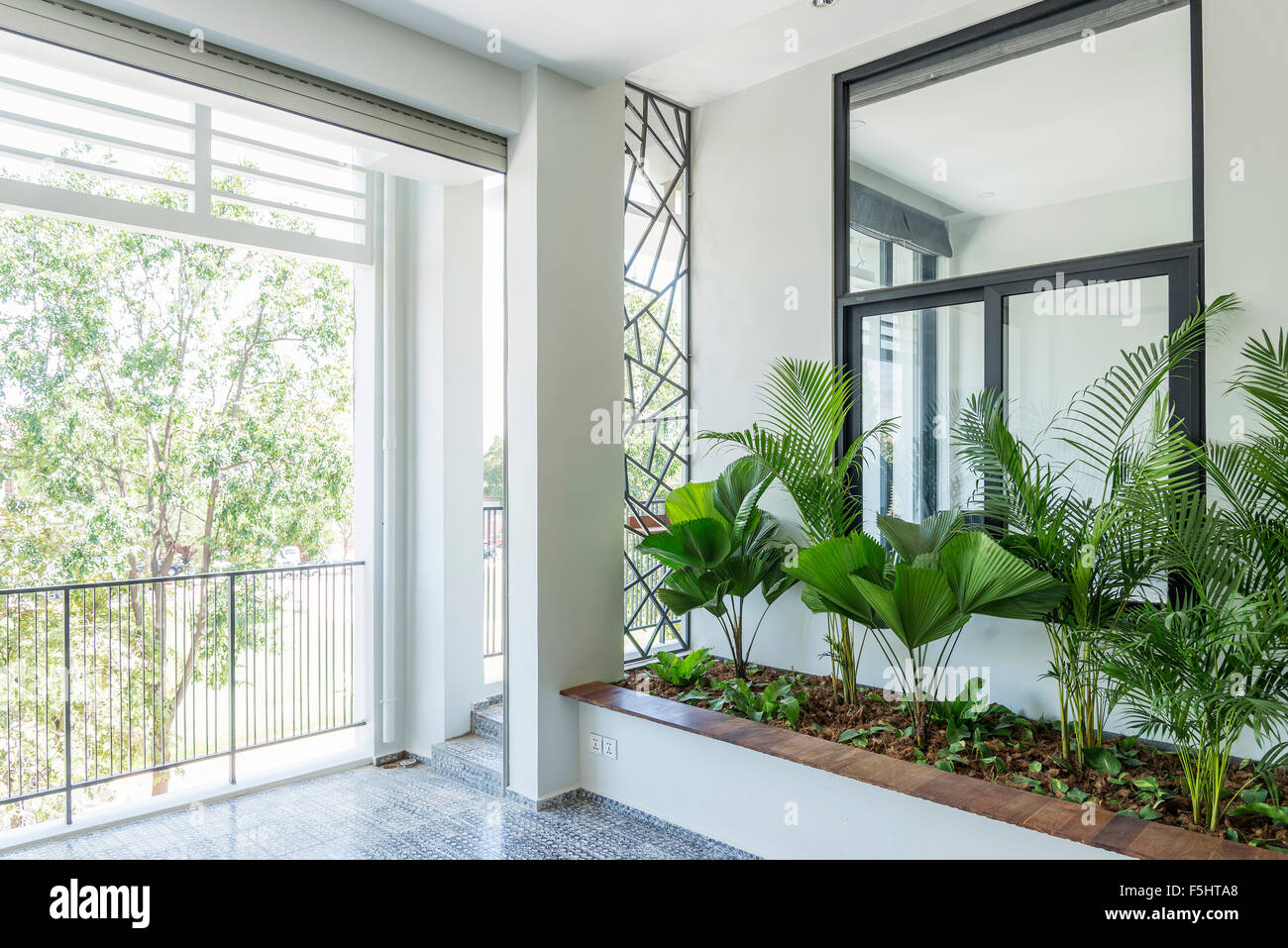 Balcony design hi-res stock photography and images - Alamy