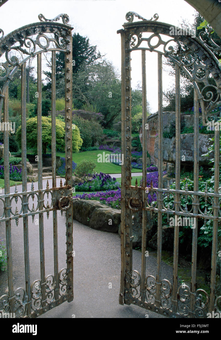 Tall wrought iron gates entrance hires stock photography and images