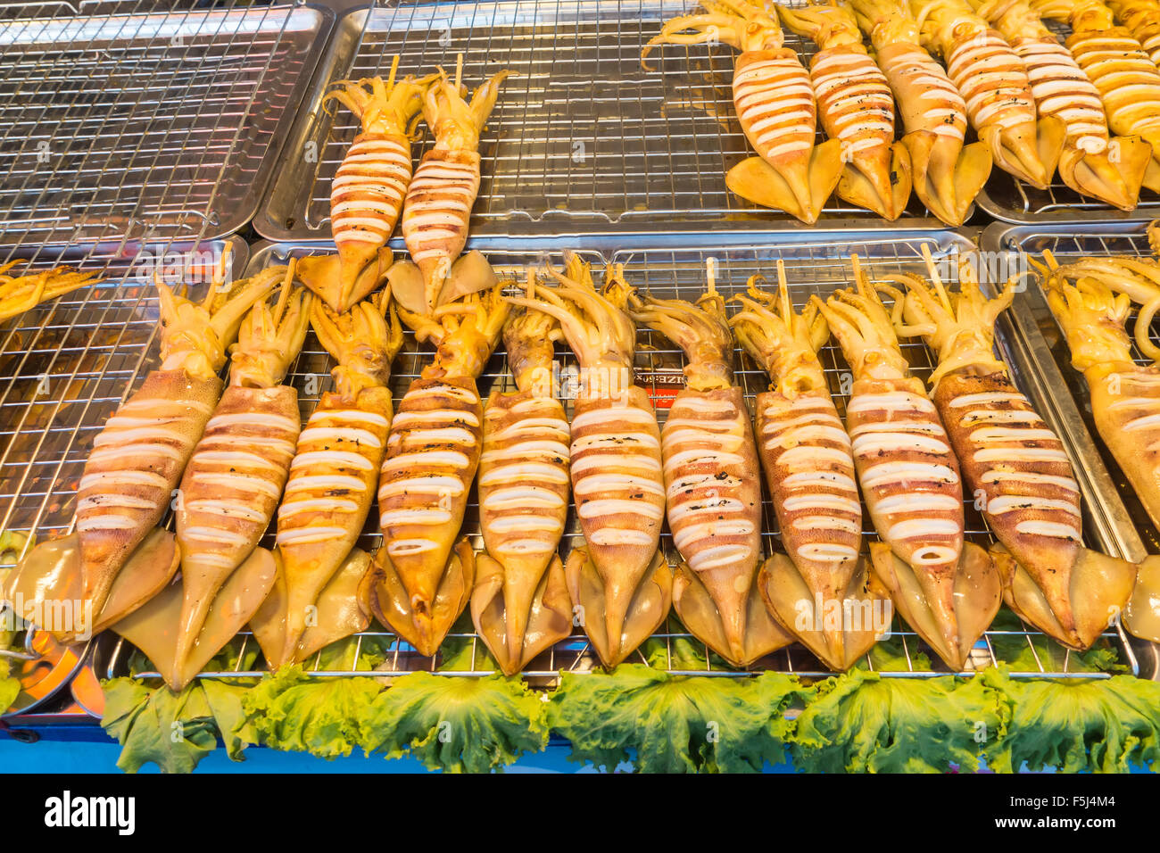 Grilled squid hi-res stock photography and images - Alamy