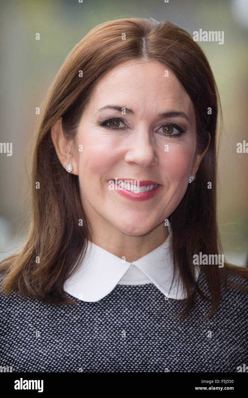 Crown princess mary 2015 hi-res stock photography and images - Alamy