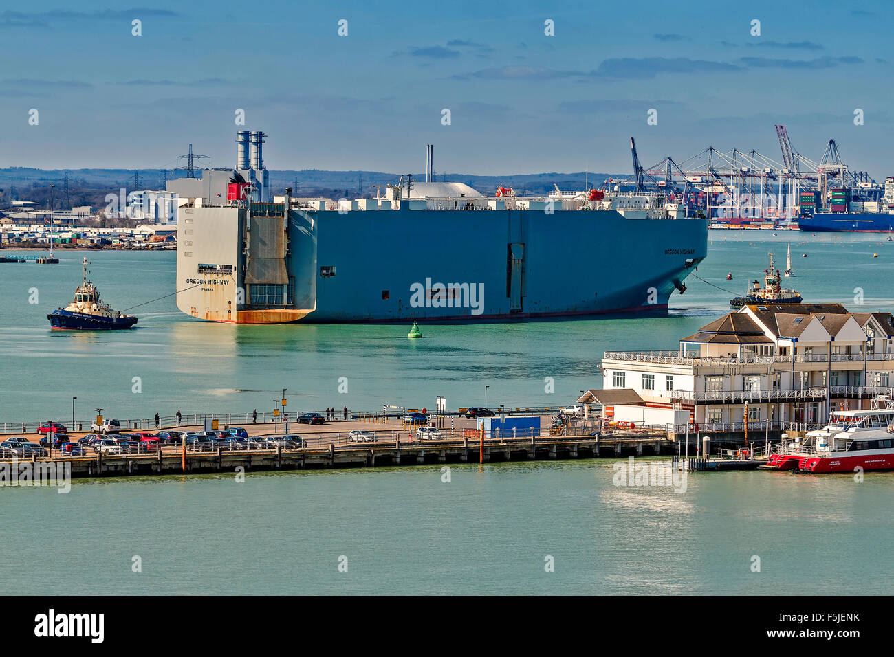 Vehicle carrier ship hi-res stock photography and images - Alamy