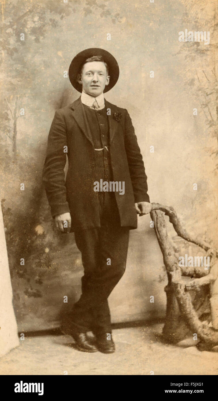Man 1800s portrait hi-res stock photography and images - Alamy