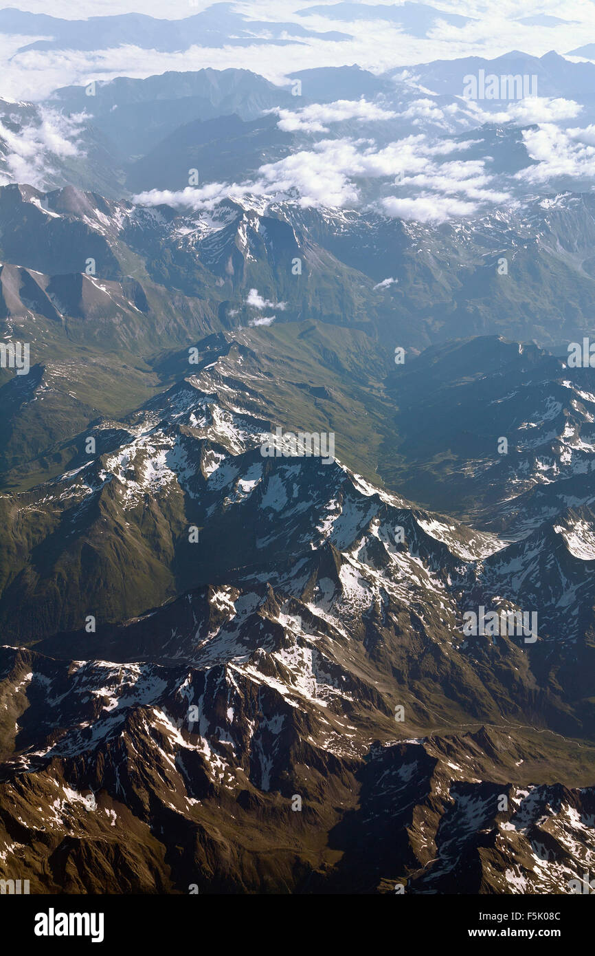 Aerial view of aircraft hi-res stock photography and images - Alamy