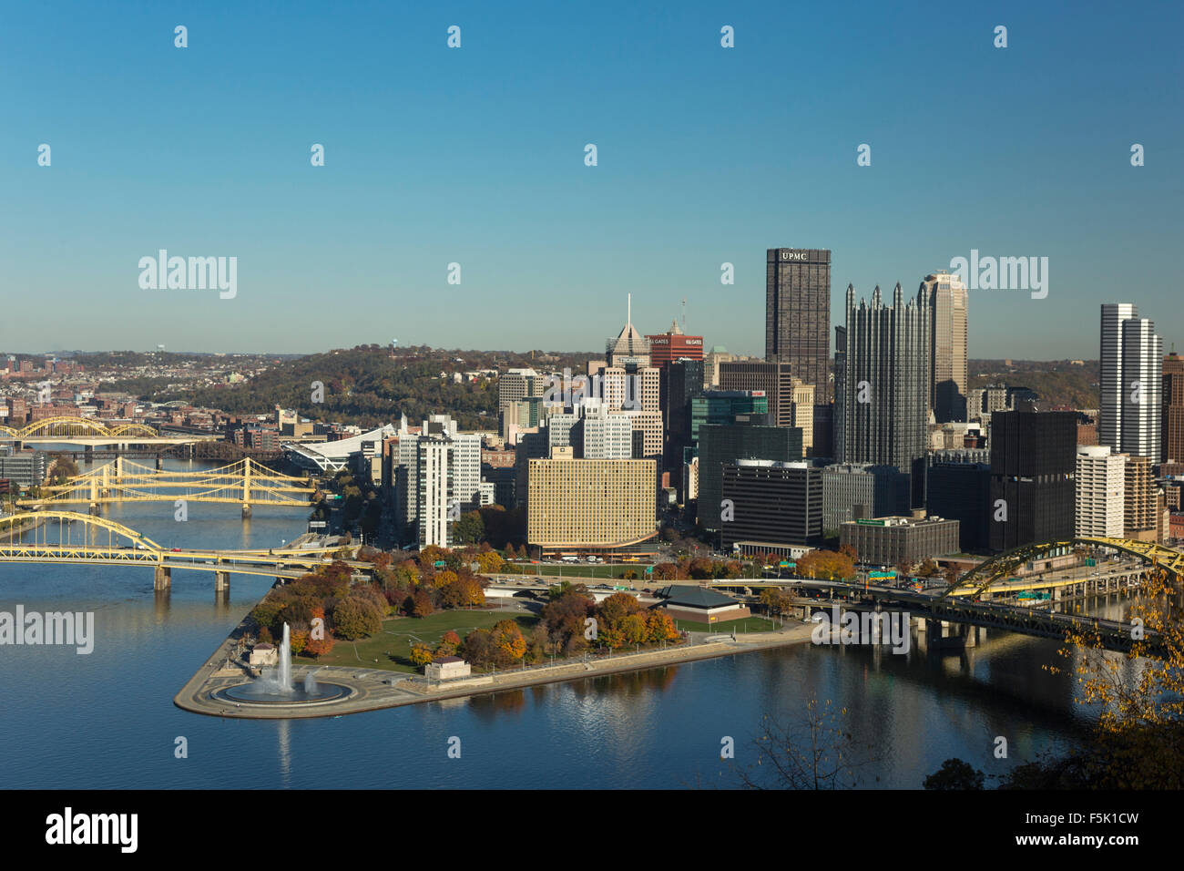 DOWNTOWN SKYLINE THE POINT PITTSBURGH PENNSYLVANIA USA Stock Photo - Alamy