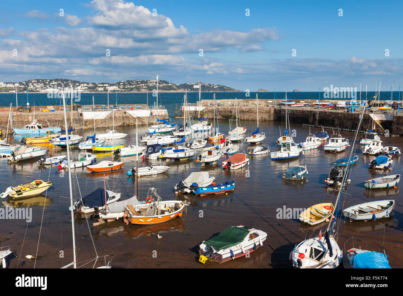 Boats in paignton harbour devon hi-res stock photography and images - Alamy