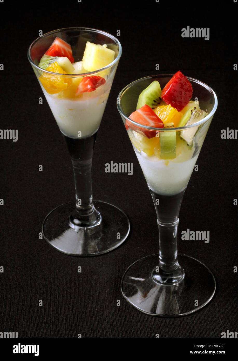 Sweet dessert presentation. Fruit salad Stock Photo Alamy